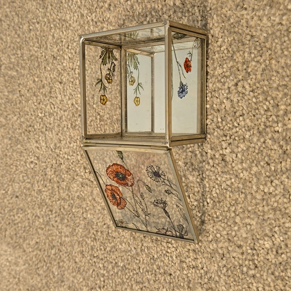 Vintage 1980s DML Stained Glass Mirror Trinket Box Flower Hand Design - Picture 2 of 4